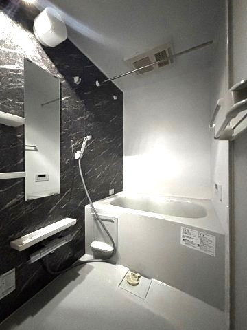 【新築】アラ・ミゾンの浴室