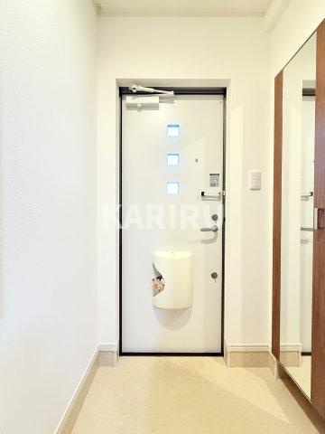 シャルマン藤田Ⅲの玄関