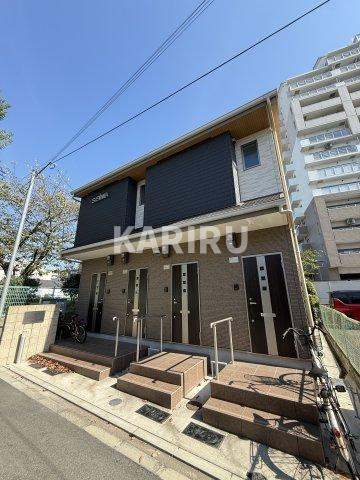 シャルマン藤田Ⅲのエントランス