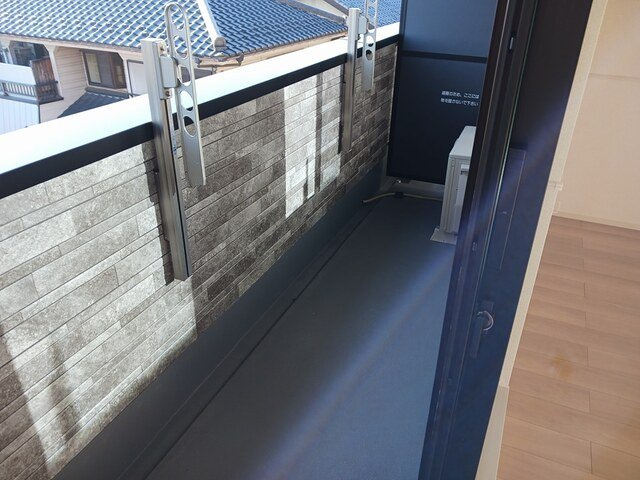 コンテチェスト２４のバルコニー