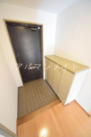 【玄関】 | クエスト山手台 | ゆったりとした玄関です