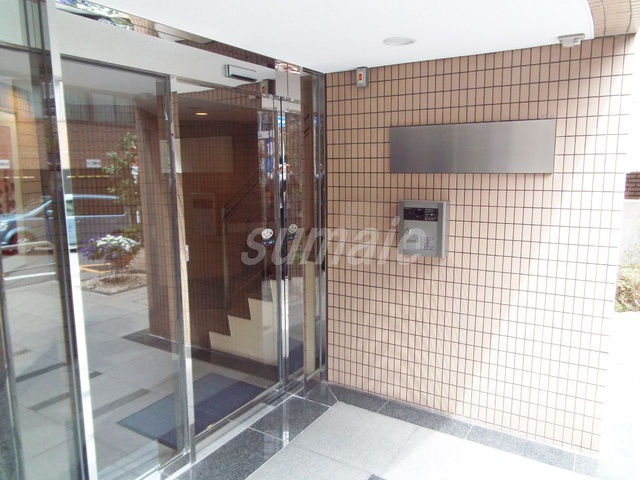 レフューム駒込のロビー|入り口部分はこのようになっております！！