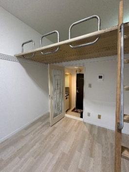 草加市手代３丁目の一棟アパートの内装