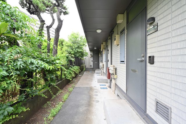 レインボーコートのエントランス