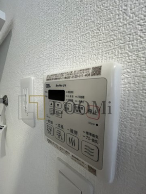 【設備】 | セレニテ難波ミラク弐番館 | セレニテ難波ミラク弐番館　浴室乾燥機