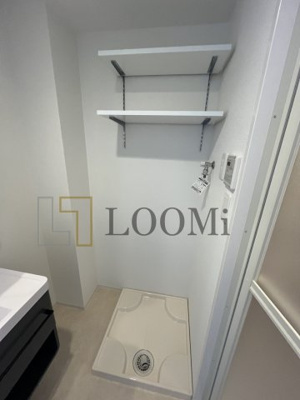 【設備】 | セレニテ難波ミラク弐番館 | セレニテ難波ミラク弐番館　室内洗濯機置き場