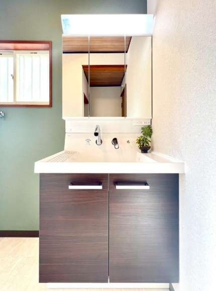 神戸市西区今寺の独立洗面台