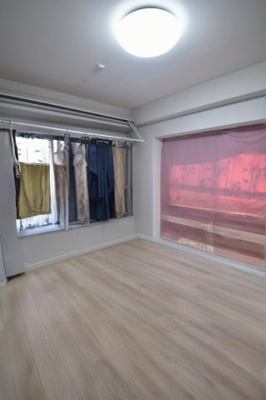 【洋室】 | クレアホームズ上荒田 | ※家具等はAI機能で削除しております。