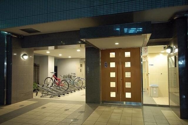 ステージファースト東日暮里のエントランス