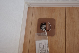 【設備】 | 【仲介手数料無料！！】府中市日新町5丁目　新築戸建て（全19棟）D号棟　5090万円 | リビング内のガス栓