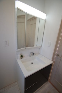 【独立洗面台】 | 【仲介手数料無料！！】府中市日新町5丁目　新築戸建て（全19棟）D号棟　5090万円