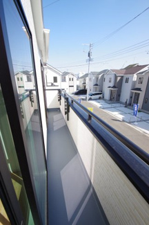 【バルコニー】 | 【仲介手数料無料！！】府中市日新町5丁目　新築戸建て（全19棟）D号棟　5090万円