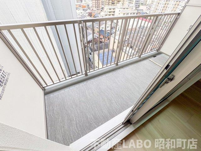 リアライズ今里南のバルコニー
