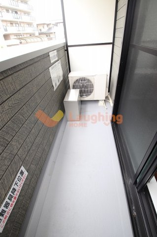 花畑プレミアのバルコニー|開放的で明るい空間を演出してくれるバルコニーです