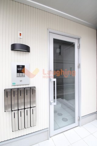 花畑プレミアのロビー|建物の内部です