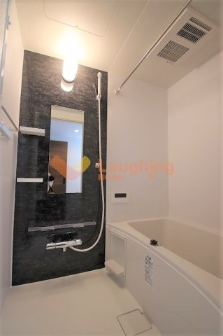 花畑プレミアの浴室|落ち着いた空間のお風呂です