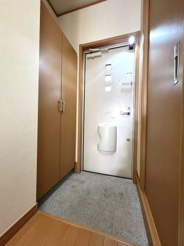 シンセーロ光の玄関