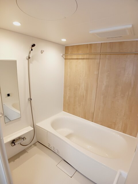 アジュガ・Ⅱの浴室|バス