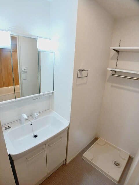 アジュガ・Ⅱの洗面所|洗面所