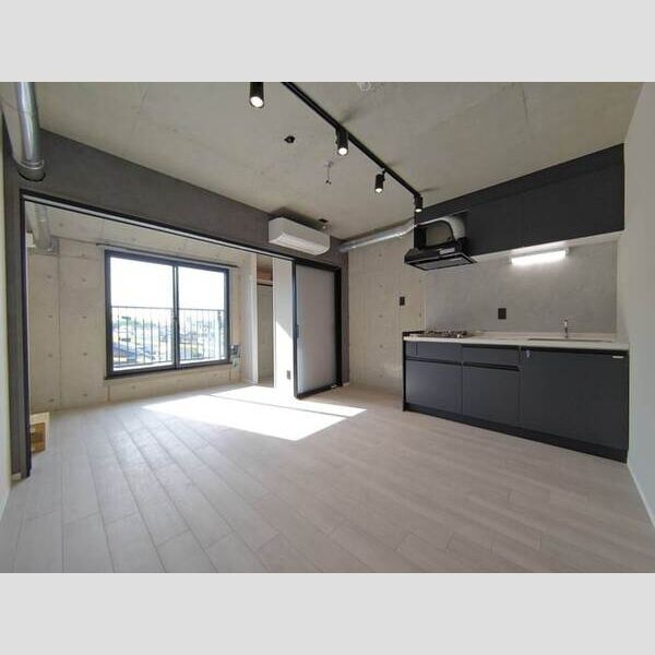 Amirl Premier Heian-　名古屋市賃貸　仲介手数料無料の居間・リビング