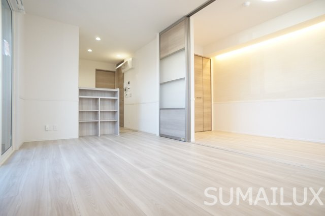 熊本市南区島町１丁目のアパートの居間・リビング