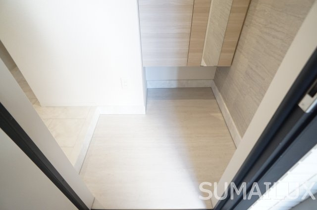 熊本市南区島町１丁目のアパートの玄関