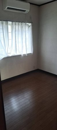 島頭2丁目　中古一戸建ての洋室|2階洋室
■物件内覧・資金計画相談・住宅ローン相談、リフォーム相談、お問合せ受付中■
※当日・翌日のご内覧、ご相談はお電話でのお問合せがスムーズです！