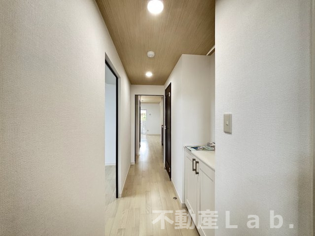 ソルーナ松橋の玄関|※同型タイプのお写真です。