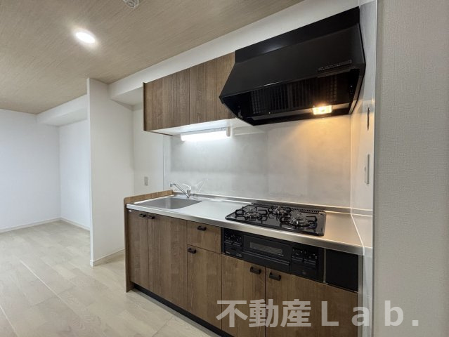 ソルーナ松橋のキッチン|※同型タイプのお写真です。