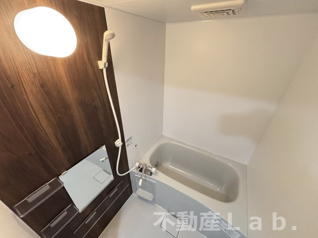 ソルーナ松橋の浴室|※同型タイプのお写真です。