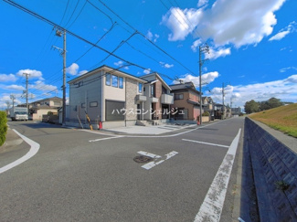 【前面道路含む現地写真】 | 名古屋市中川区中須町字藤六1-3【仲介手数料無料】新築一戸建て　2号棟