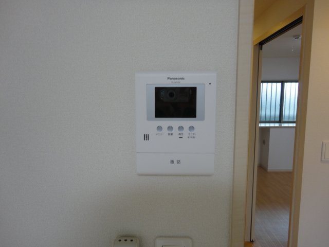 スカイヒルズ光　朝日の内装|カメラ付インターホン