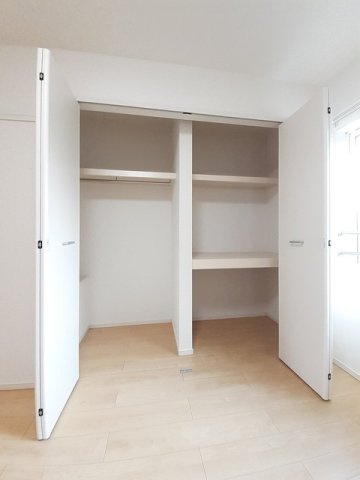 グリッタープレイス　翠の収納