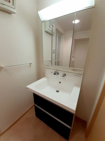 クラシェス新長田の洗面所