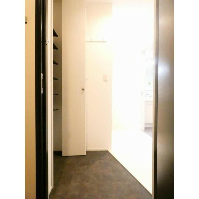 ＣＨＯＵＣＨＯＵ　ＴＯＫＩＷＡＤＡＩ　仮称　シュシュ常盤台の玄関|☆スペシャリストなプロ賃貸師が接客対応させていただきます☆