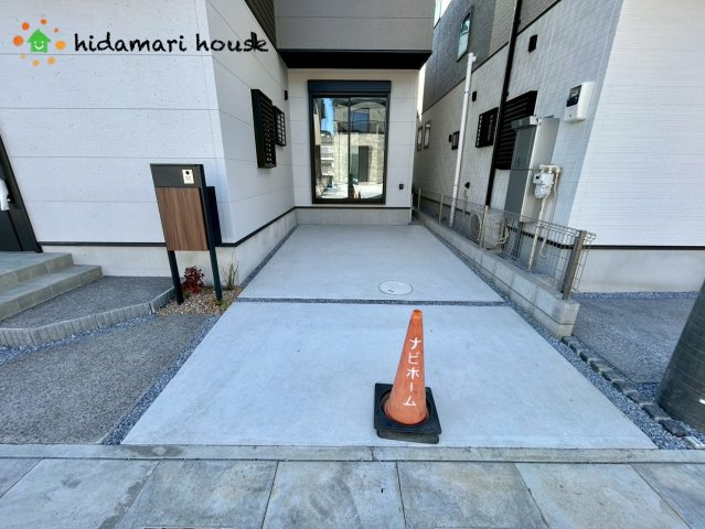 大宮指扇Southside　新築戸建　Jの駐車場