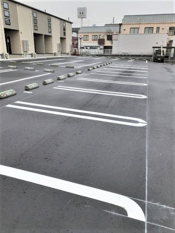 ルーベル宇多津Ⅲ　Ａの駐車場|カースペースがあります
