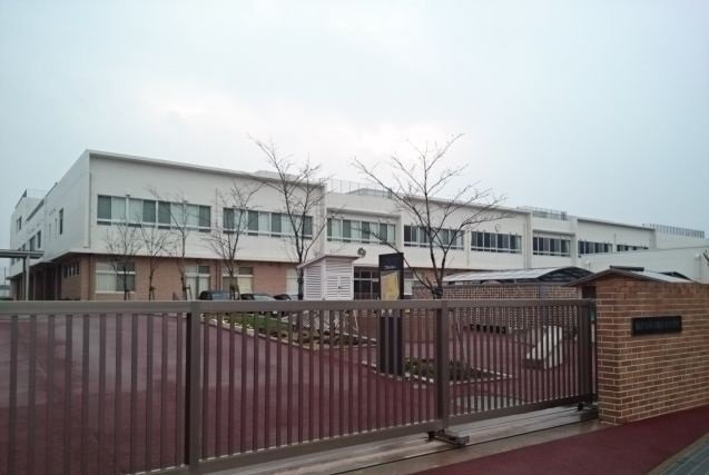 サンスクエア２１・Ｂの周辺|観音寺市立観音寺小学校まで1100m