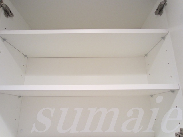 ＤＩＰＳ東十条の収納|トイレの上にも収納があるので便利ですね♪