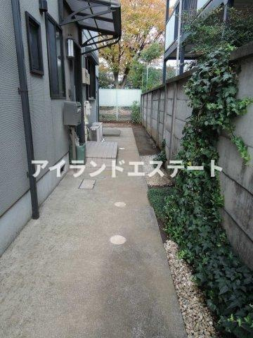 レヴィーユ　駅近　室内洗濯機置場　バストイレ別のその他共用部分