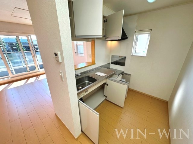 ライラック Bのキッチン|イメージ（同建物内別部屋の写真です）