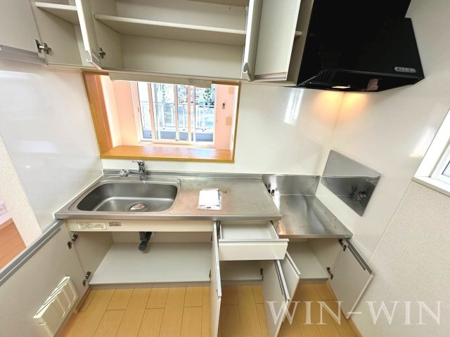 ライラック Bのキッチン|イメージ（同建物内別部屋の写真です）