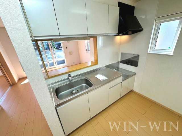 ライラック Bのキッチン|イメージ（同建物内別部屋の写真です）