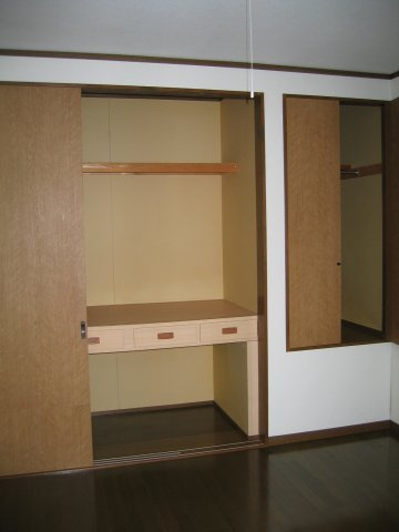 フジテナント　フジハウスの収納