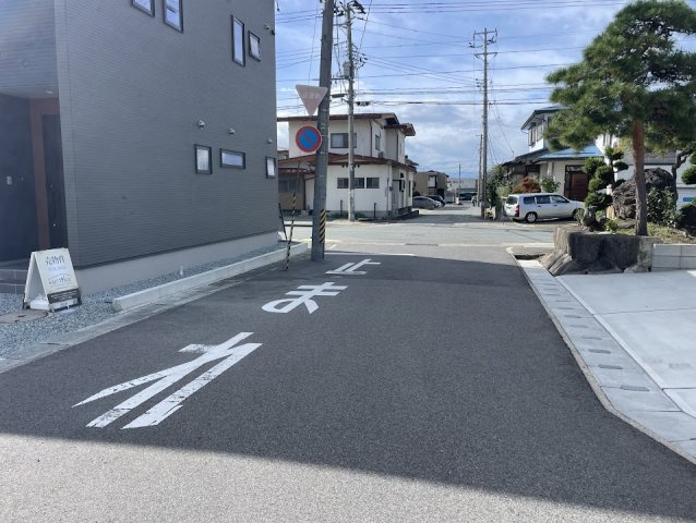天童市久野本【新築建売】リリーフA棟の前面道路含む現地写真|前面道路