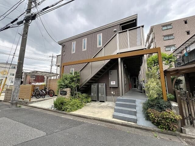 メゾンラ・ポム