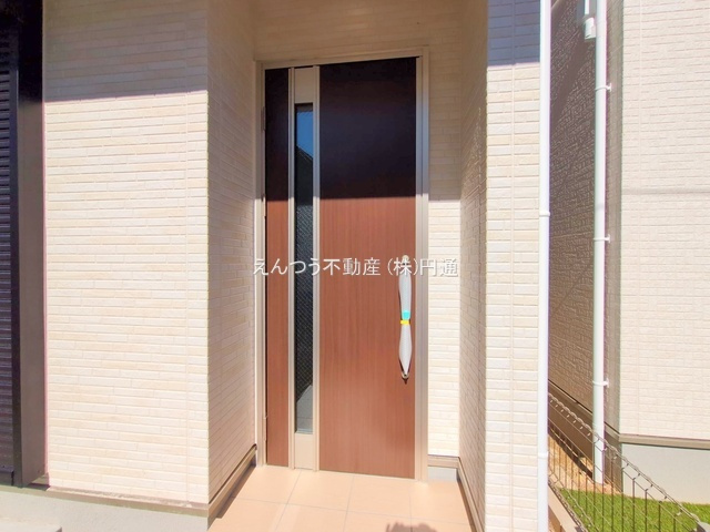 ハートフルタウン妙慶町2期の玄関