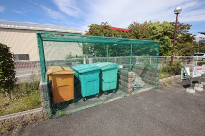 【その他共用部分】 | グレイスフルヴィラ | 敷地内ゴミ捨場