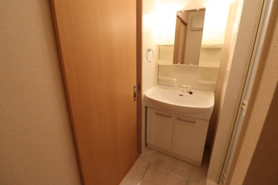 【洗面所】 | モンソレーユA