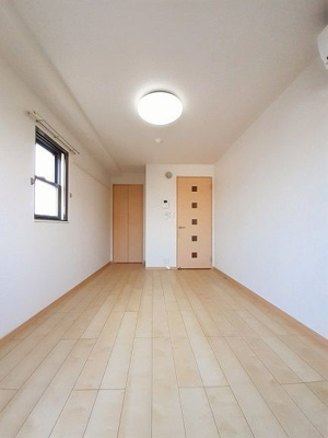 【内装】 | セレッソ マサキ | きれいな内装です